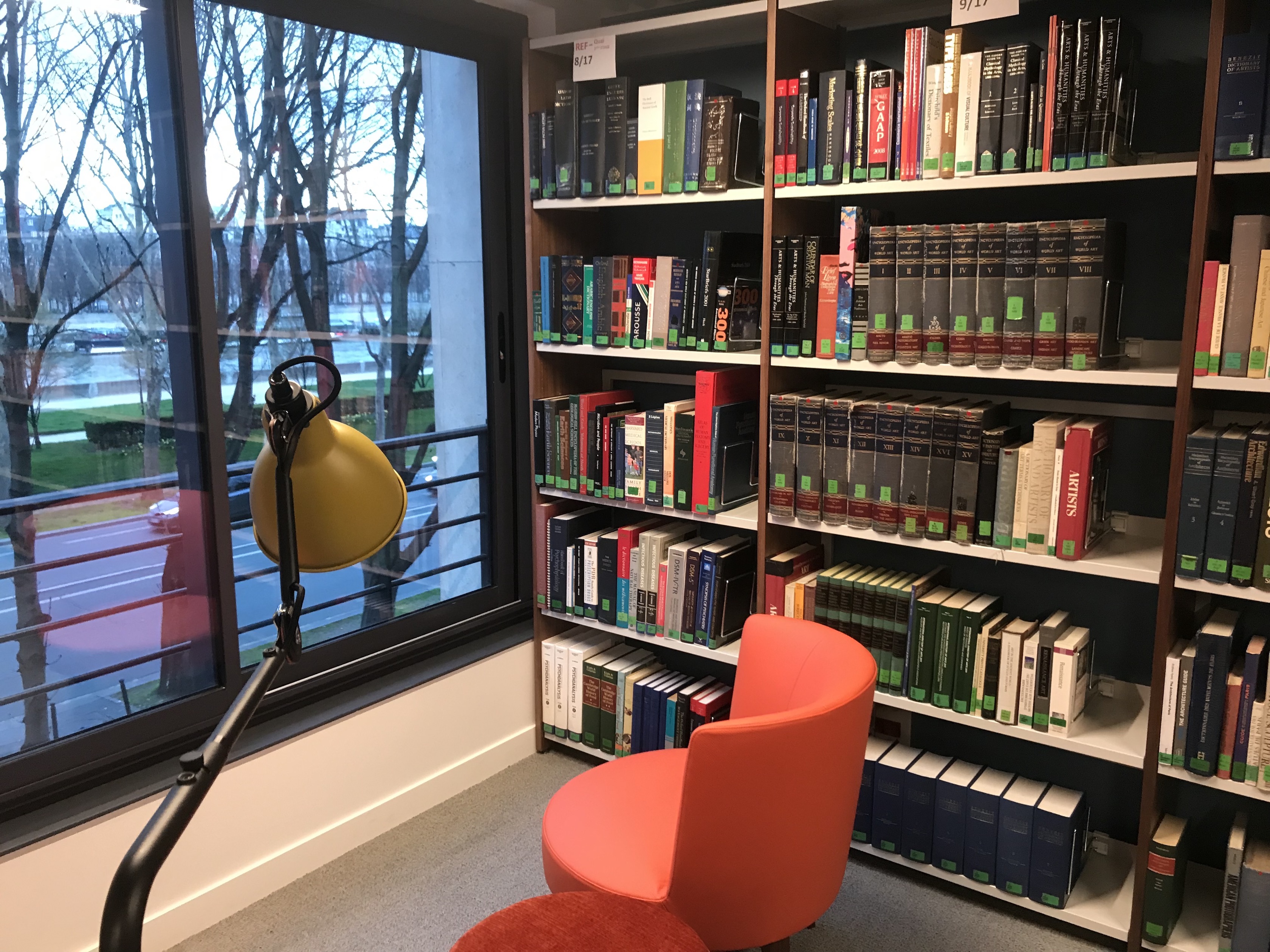 Cozy study space in the new Quai Building