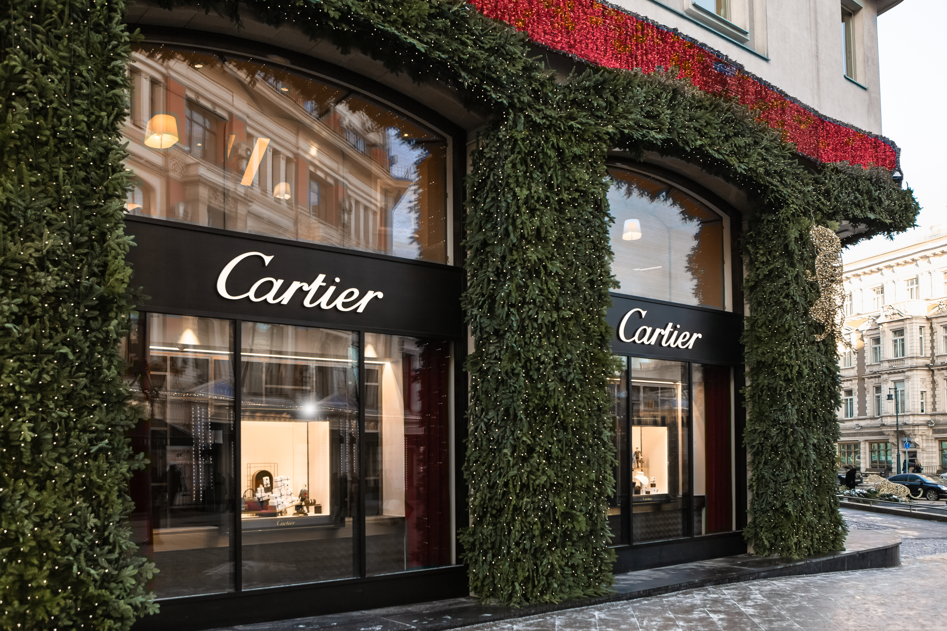 Richemont, LVMH Top List of Biggest Fashion Firms by Market Cap – WWD