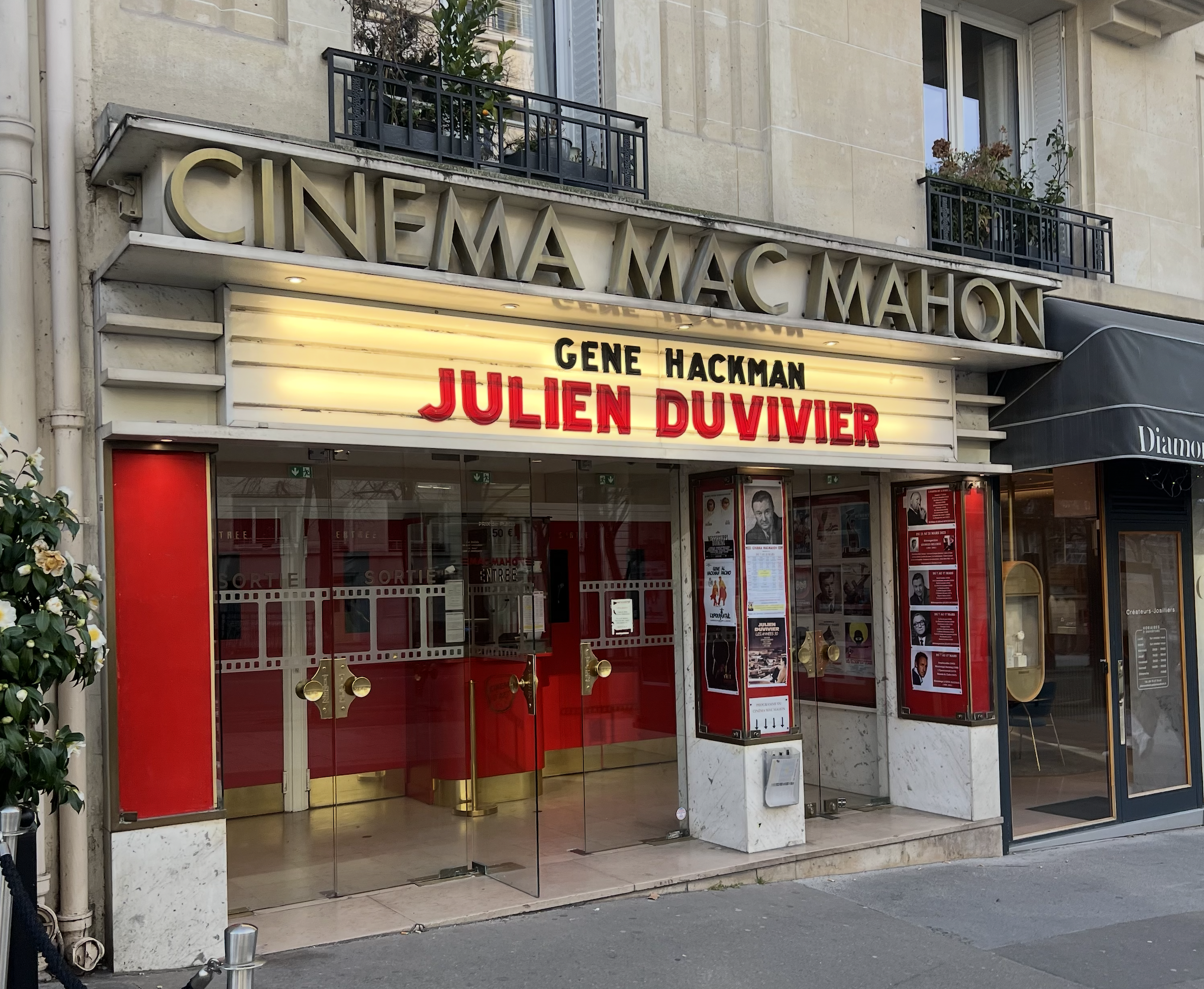 Cinema Mac Mahon in 17th Arrondissment/ Image Cred: Beija Sayeed