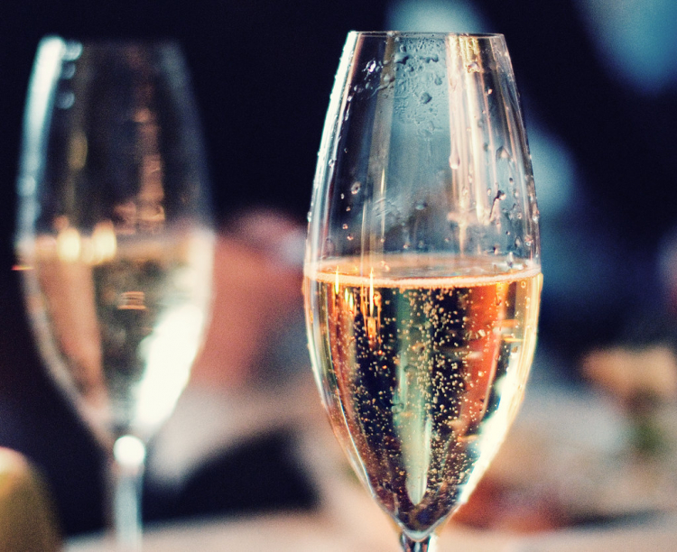 Champagne glasses. Image Credit: Flickr/Anders Andermark